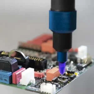 Automatische Lotpastendosierung in der Elektronikfertigung